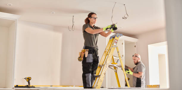 Best Affordable Emergency Electrician  in Prague, OK